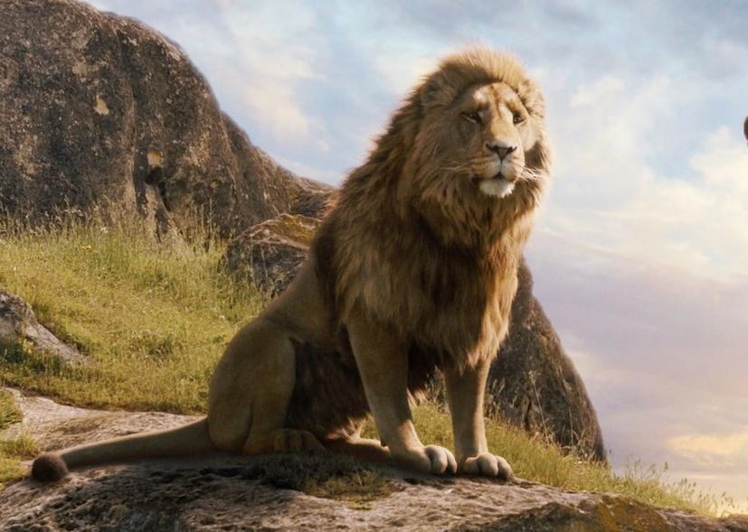Greta Garwig akan Garap Reboot The Chronicles of Narnia Tahun Depan