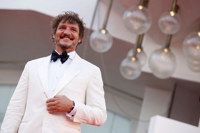 Rumor: Pedro Pascal Setuju Perankan Karakter Reed Richards di Reboot Fantastic Four