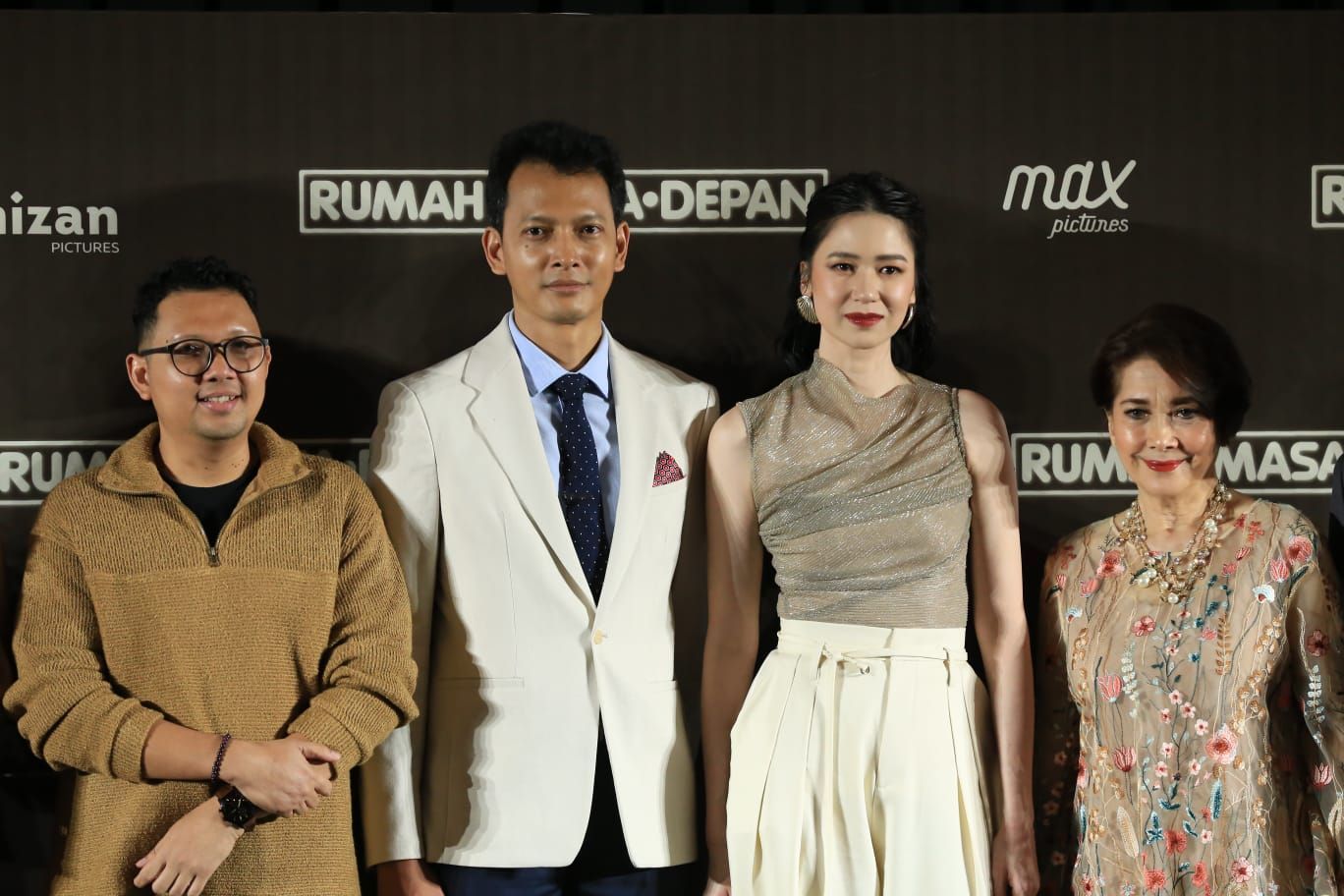 Bermain di Drama Komedi Segar 