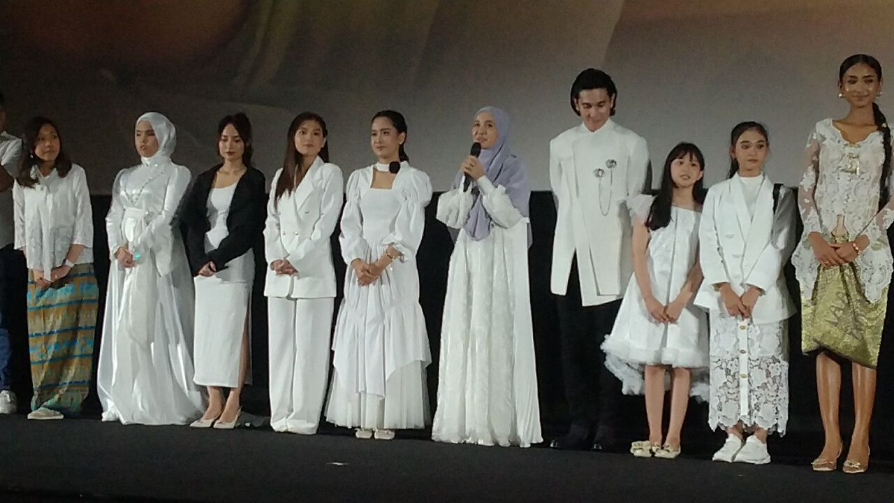 Banyak Air Mata di Gala Premiere Film 'Hamka & Siti Raham Vol.2