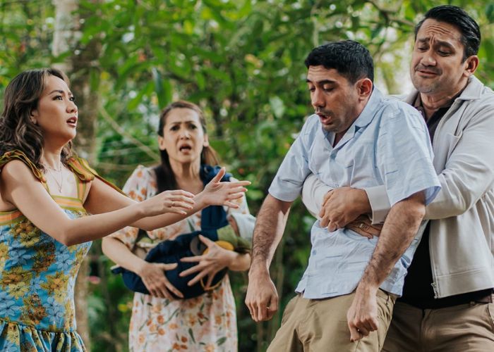 Falcon Pictures Bongkar Foto Eklusif Film 'Pasutri Gaje', Reza Rahadian dan BCL Adu Akting Lagi!