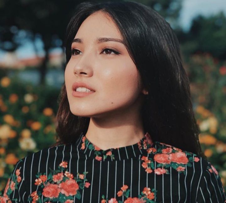 Pesona Cantik Maria Zhang di Balik Karakter Suki dalam Avatar: The Last Airbender