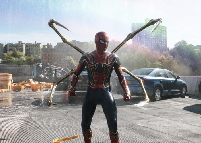 Tom Holland Bongkar Tengah Menggarap Spider-Man 4: Ini Panggung yang Menyenangkan!