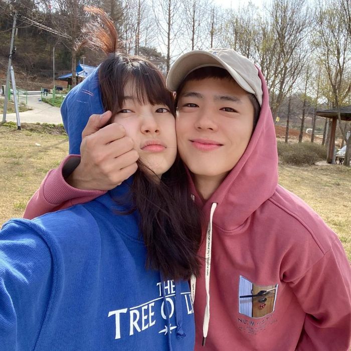 Manisnya Pertemanan Suzy dan Park Bo Gum, Jadi Pembawa Acara Hingga Main Film Bareng