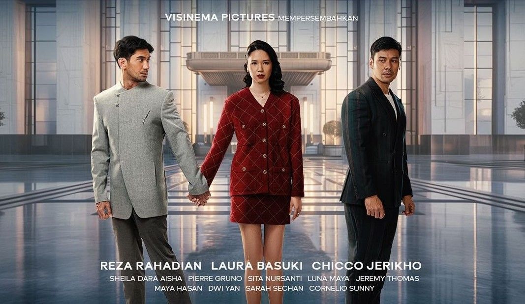 Heartbreak Motel: Kisah Cinta Segitiga antara Laura Basuki, Reza Rahardian dan Chicco Jerikho