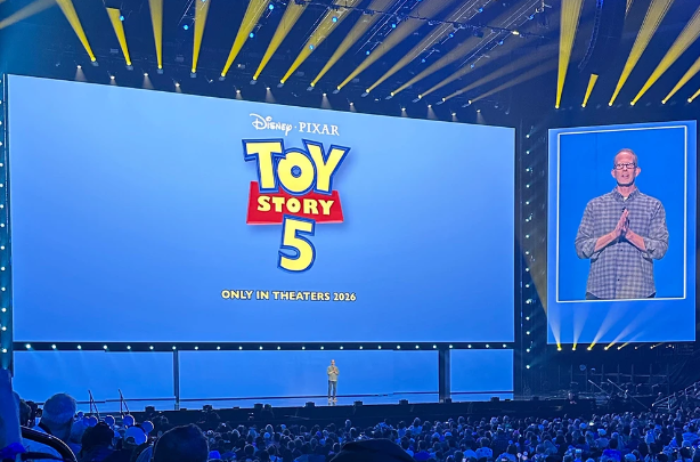 'Toy Story 5' Kembali Hadir: Woody dan Buzz  Vs Teknologi