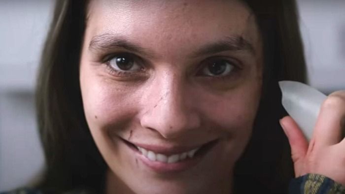 Film ‘Smile’ Sudah Tayang di Netflix, Perlu Ditonton Sebelum Menonton 