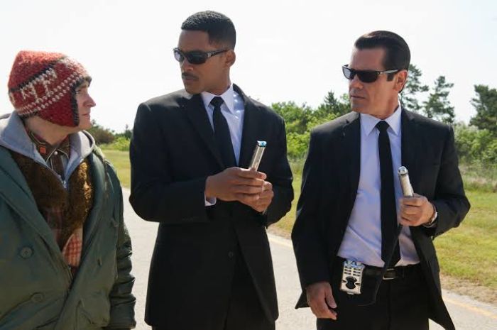 Sinopsis Film Man In Black 3, Aksi Will Smith Kembali ke Masa Lalu