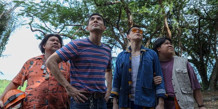 Review 404 Run Run: Film Horor Komedi Thailand Terbaru soal Bisnis Hotel Angker