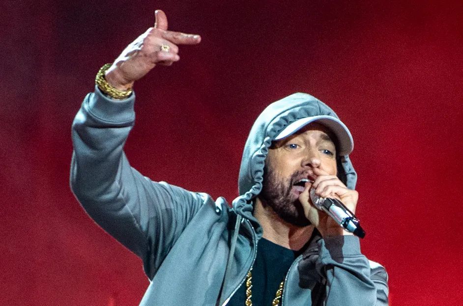 Eminem Dikonfirmasi Muncul Sebagai Cameo di Film Happy Gilmore 2