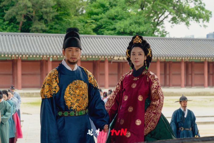 Sinopsis The Queen Who Crowns, Drakor Saeguk Terbaru yang Tuai Kontroversi