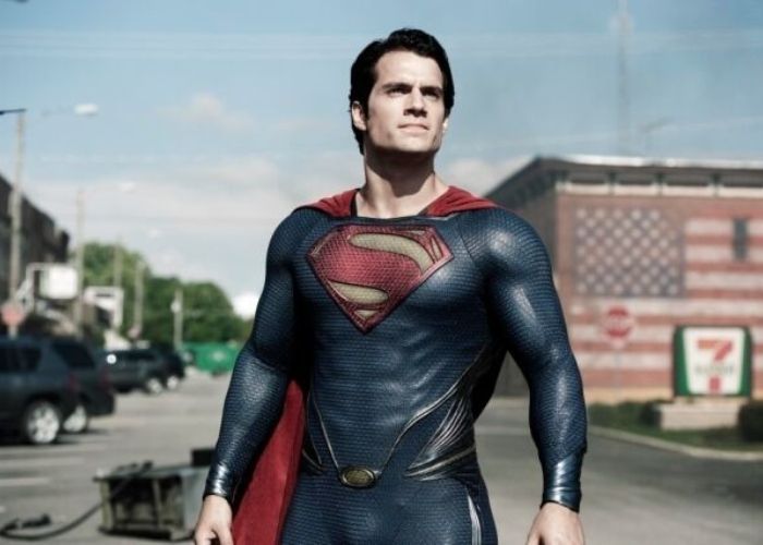Henry Cavill Berpotensi Jadi James Bond Berikutnya, Ini Alasannya