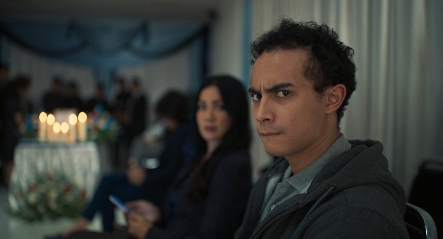 First Look Film “Tinggal Meninggal”, Karya Debut Kristo Immanuel yang Absurd tapi Penuh Makna