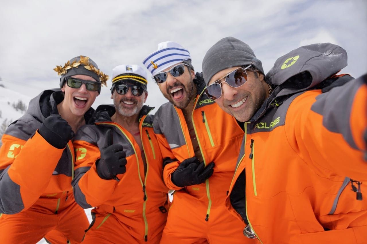Steve Carell dan Para Tech Bro Miliarder Siap Menertawakan Kehancuran Dunia di Film Satir 'Mountainhead'
