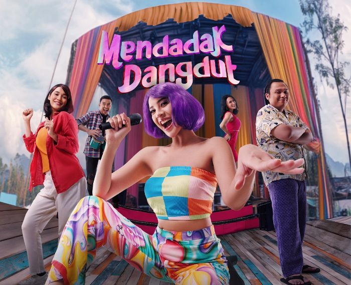 Ulasan Film Mendadak Dangdut 2025, Tampilkan Transformasi Anya Geraldine dari Pop Star ke Pedangdut