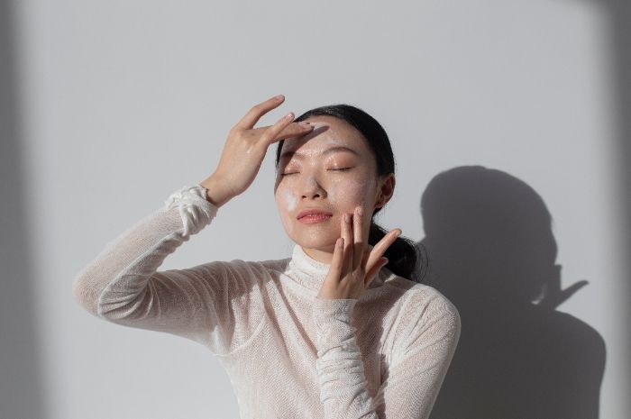 Apa Arti Skin Barrier yang Melindungi Kulit dari Berbagai Masalah?