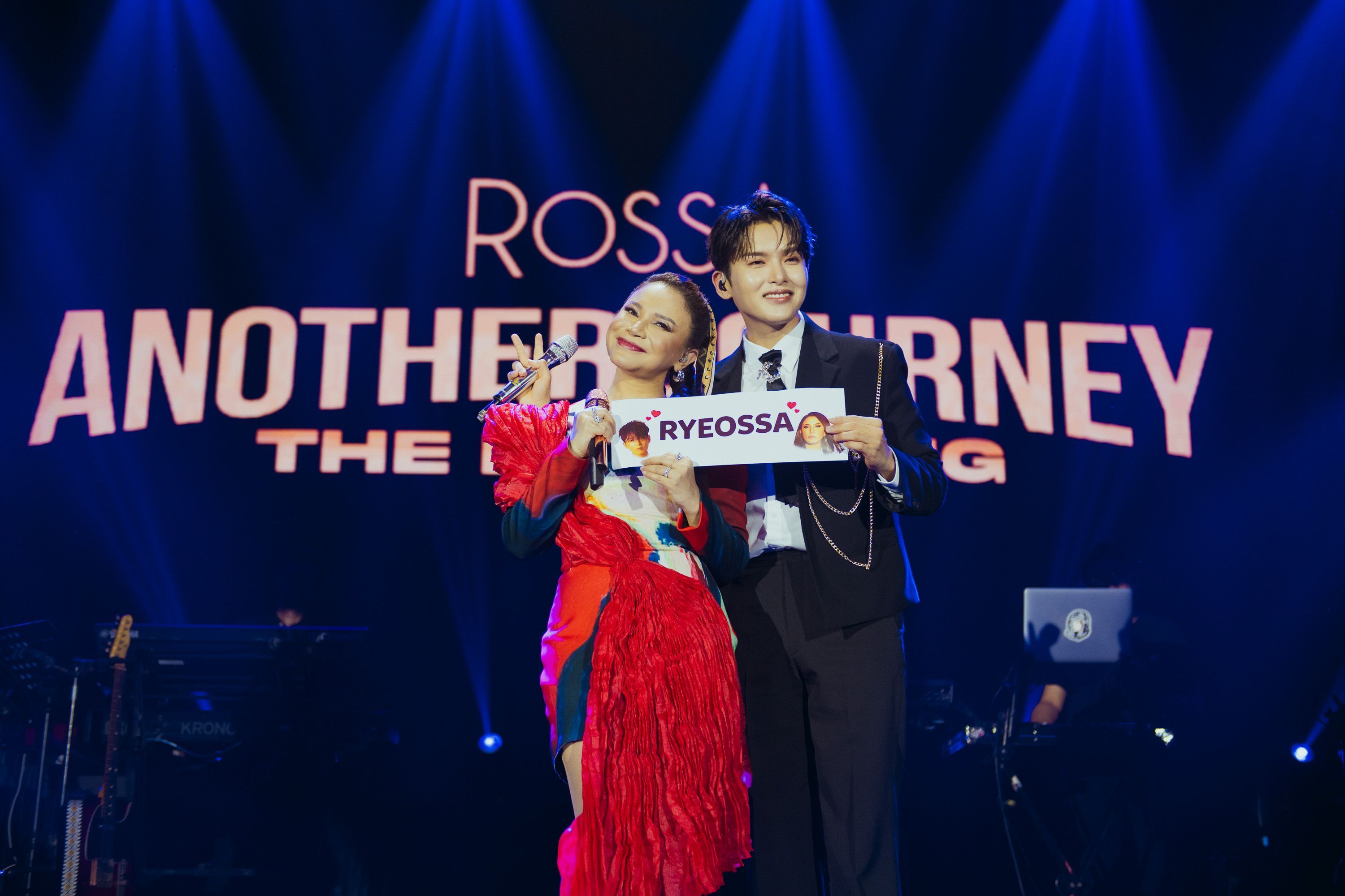 Konser Bareng Ryeowook Suju, Rossa Tampil Beda dengan Outfit Ini