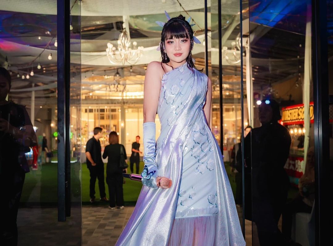 Outfit Glamor Ghea Indrawari hingga Atta Aurel di Met Gala Replay 2023