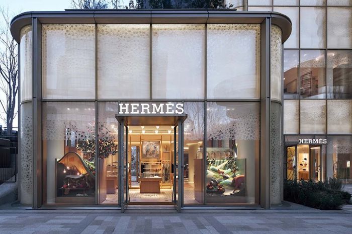 Strategi Cerdik Brand Chanel, Dior, dan Hermes untuk Menarik Pelanggan High Class!