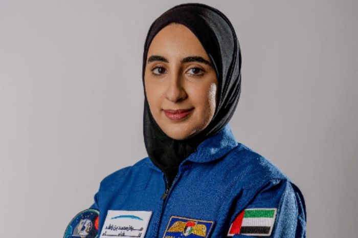 NASA Bikin Hijab Astronot Khusus untuk Al-Matrooshi, Wanita Arab Pertama yang Akan ke Luar Angkasa