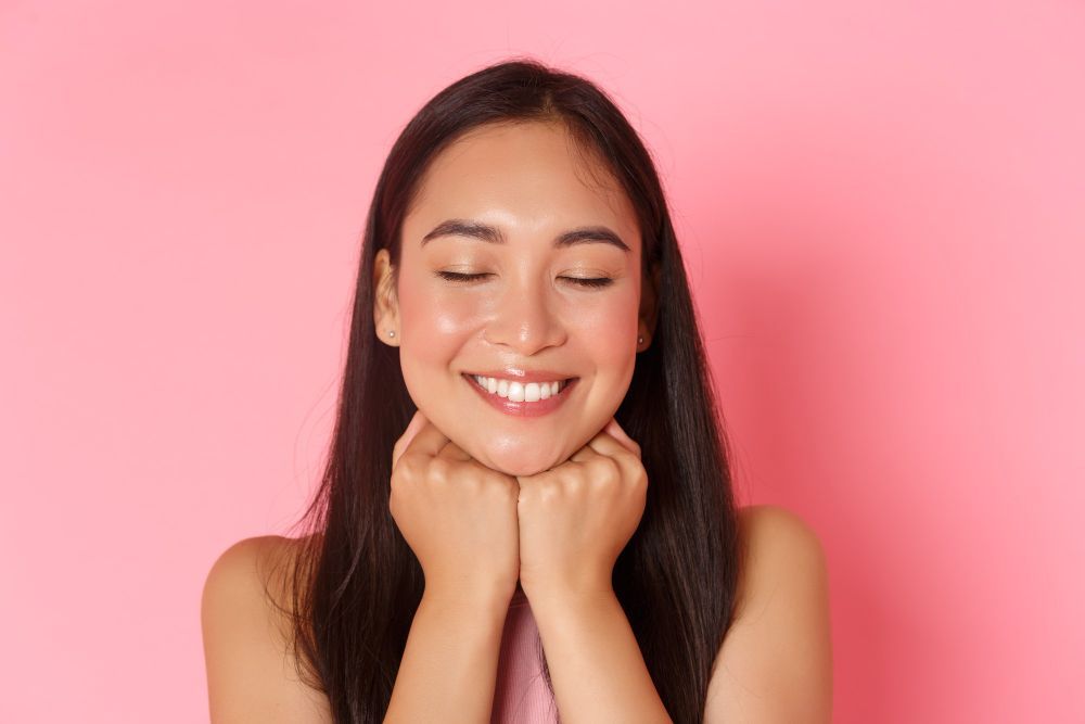 4 Urutan Skincare yang Bikin Kulit Cerah Bebas Jerawat, Simak Hero Ingredients Berikut