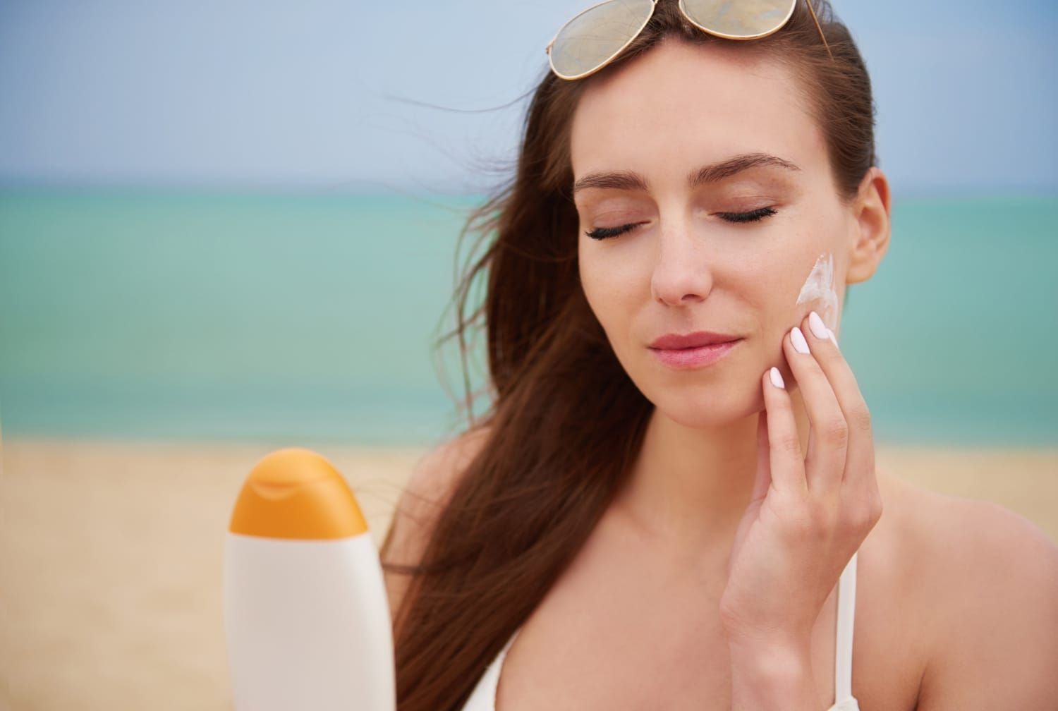 5 Masalah Kulit yang Bisa Terjadi Jika Sunscreen Tidak Cocok