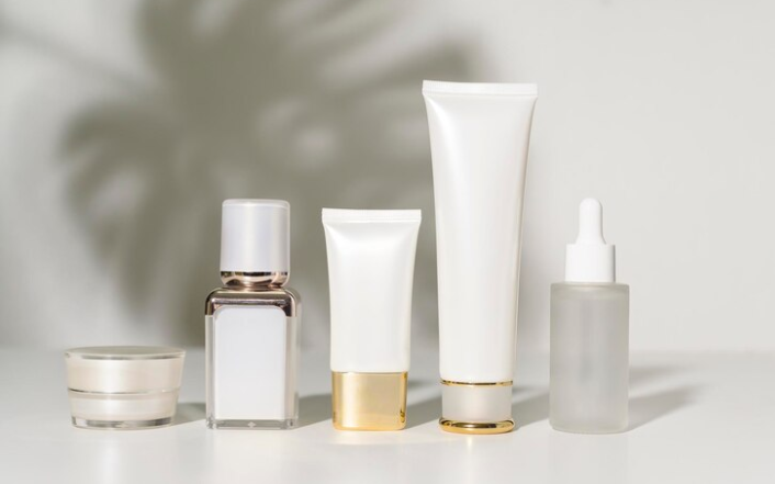 17 Ide Nama Usaha Skincare Kekinian Ala Gen Z yang Paling Estetik!