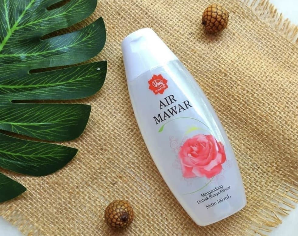 Rahasia Wajah Glowing dengan Air Mawar Viva: 5 Manfaat dan Cara Penggunaannya