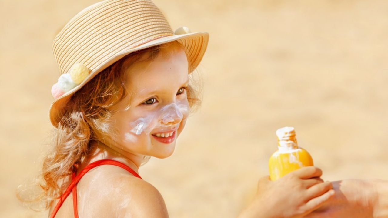 Perbedaan SPF dan PA pada Sunscreen untuk Lindungi Kulit Si Kecil, Wajib Tahu!