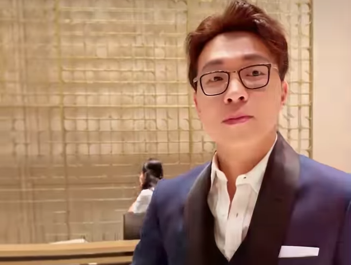 Kontroversi dr. Richard Lee: Pengamat Ingatkan Etika dalam Review Produk