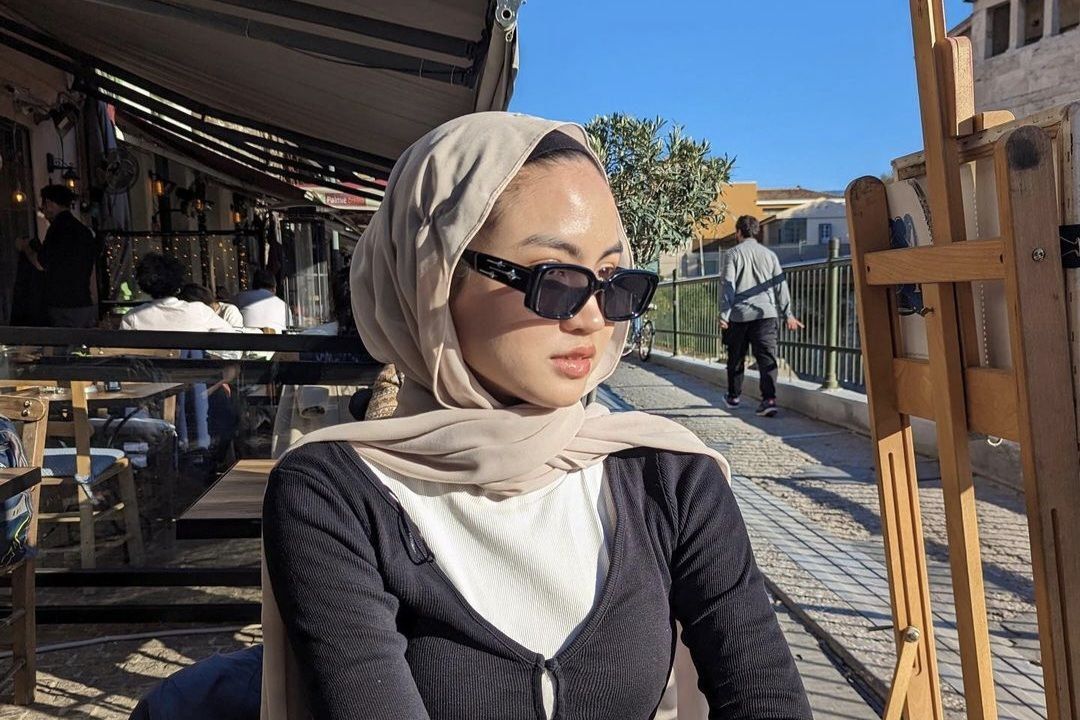 Disukai Gen Z, Ini 2 Inspirasi Gaya Hijab ala Xaviera Putri Clash of Champions