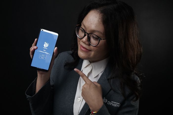Cari Tahu Warna dan Style Fashion yang Cocok Lewat Aplikasi 'Persona' Buatan Mahasiswi DKV Universitas Dinamika