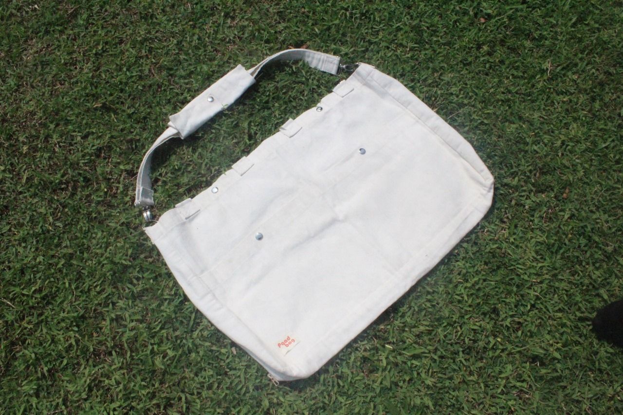 Tote Bag Ajaib Karya Mahasiswa UNY, Fashionable dan dilengkapi Penghangat Anti Nyeri