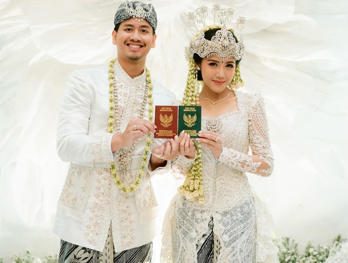 Detail Gaun Pengantin Selebgram Shasa Zhania, Dihias dengan Kemegahan yang Anggun