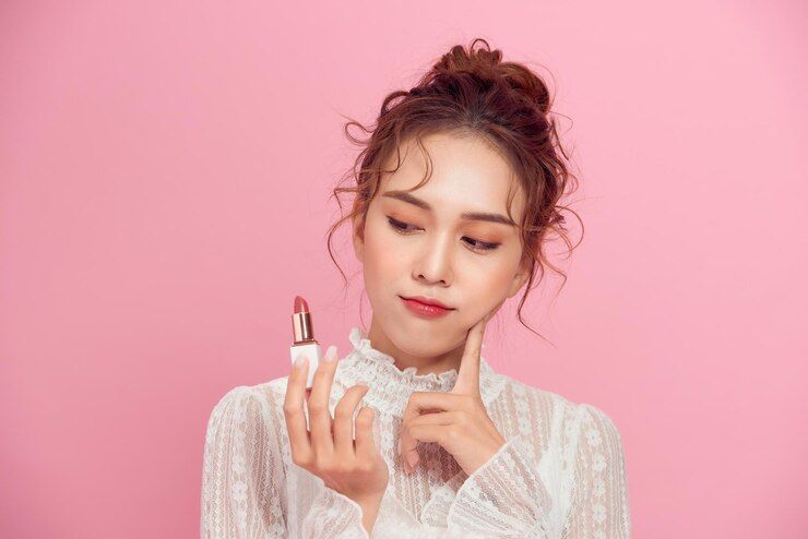 5 Rekomendasi Lip Serum Terbaik untuk Bibir Gelap, Apa Aja Ya?