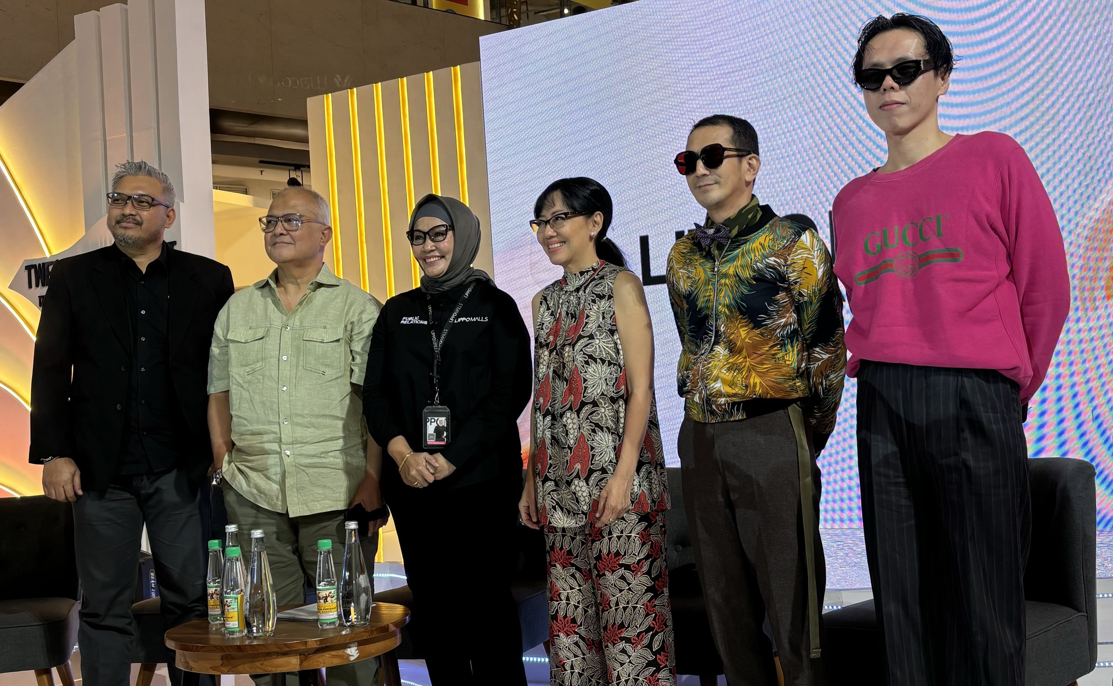 12 Desainer Bakal Runway di Kemang, Itang Yunasz hingga Hartono Gan Gaet Gen Z