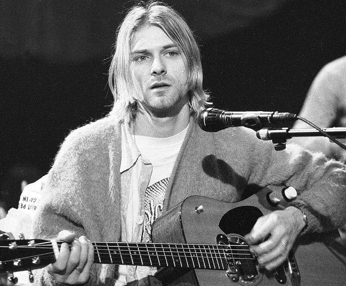 Pengaruh Musik Grunge Terhadap Mode Anak Muda Tahun 90-an