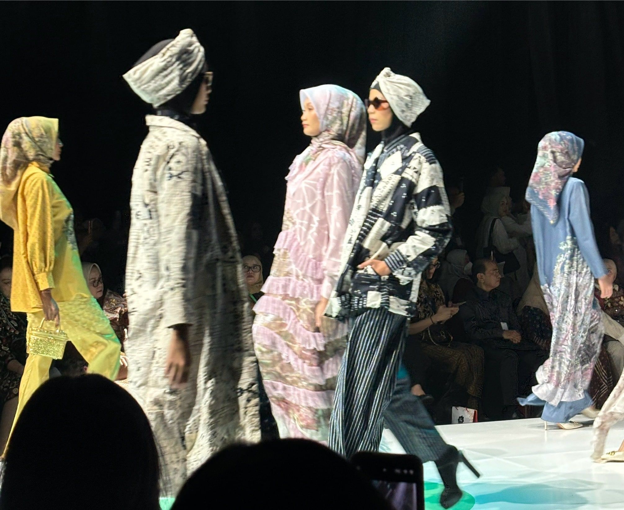 Nada Puspita hingga Khanaan Buka JMFW 2025, Mendag Zulhas: Karya Anak Bangsa Membanggakan