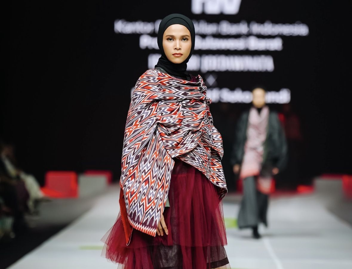 Surganya Modest Fashion Lokal, JMFW 2025 Tembus Transaksi Rp318 Miliar