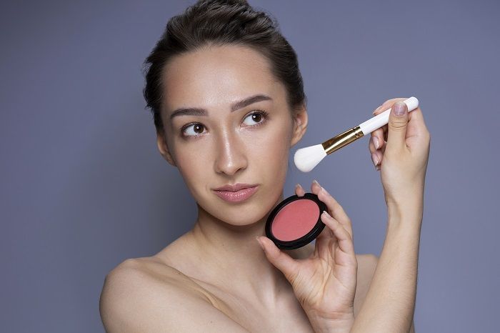 Apakah Kosmetikmu Sudah Sesuai Jenis Kulit? Ini Panduan agar Hasil Makeup Makin Sempurna