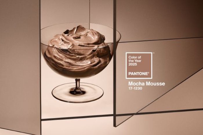Pantone Resmi Umumkan 'Mocha Mousse' sebagai Warna Tahun 2025