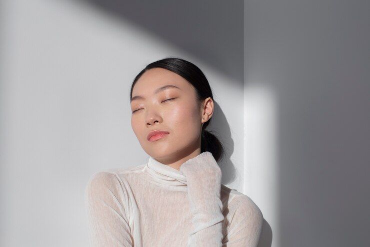 3 Cara Dasar Kulit Tampak Glowing Alami dalam Seminggu, Apa Saja?