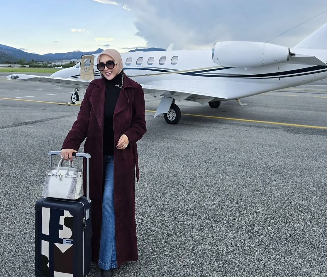13 Gaya Syahrini Otw ke Cannes Film Festival Naik Jet Pribadi, Cetar Membahana