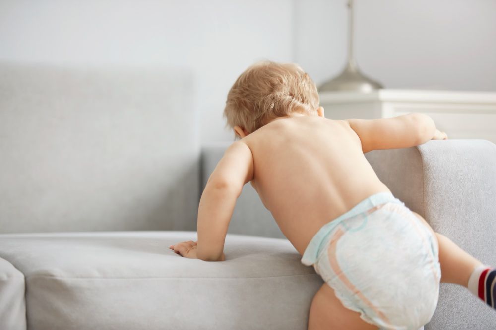Umur Berapa Bayi Bisa Mulai Lepas Popok dan Tips Toilet Training yang Perlu Ortu Lakukan