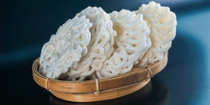 Jadi Camilan Favorit, Ini Fakta Bahaya Kerupuk yang Wajib Kamu Ketahui