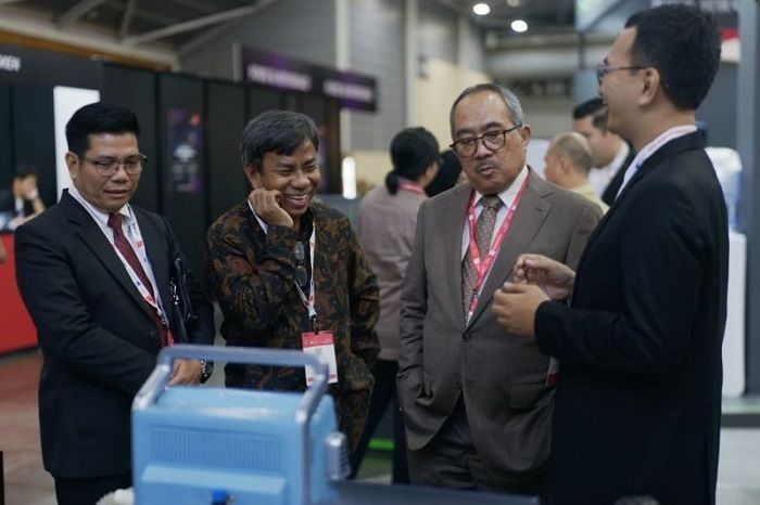 Bangga! Indonesia Perkenalkan Ventilator Portable Produksi Dalam Negeri di Singapura