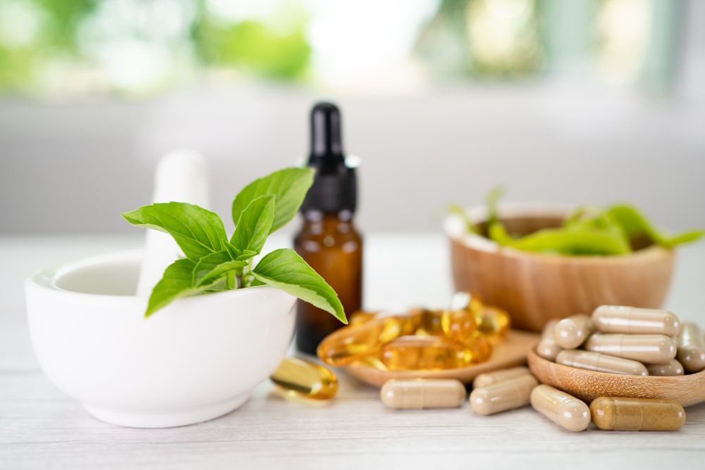 Pemerintah Didorong Edukasi Masyarakat Agar Konsumsi Obat Herbal Lokal yang Sudah Tersetifikasi
