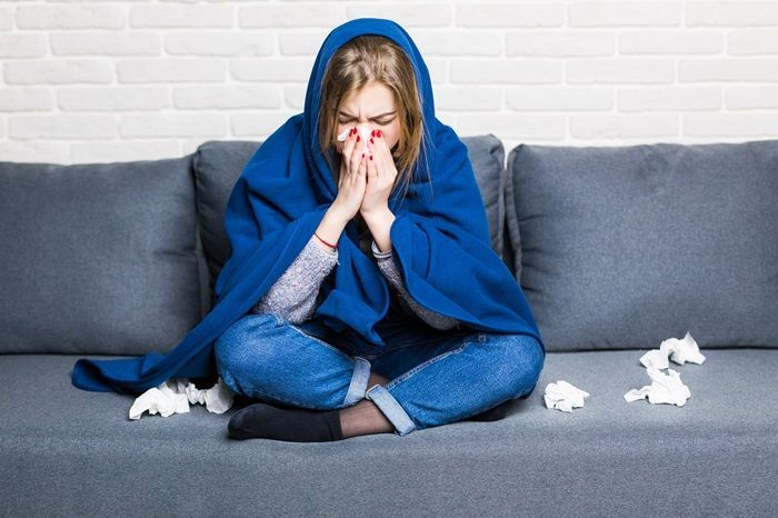 7 Obat Flu dan Batuk Berdahak Dewasa Terbaik, Cepat Menyembuhkan dan Tersedia di Apotik