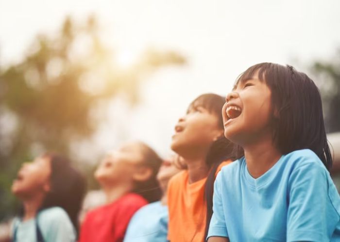 Tertawa Setiap Hari Bisa Bikin Umur Panjang? Ini Penjelasan Ilmiahnya
