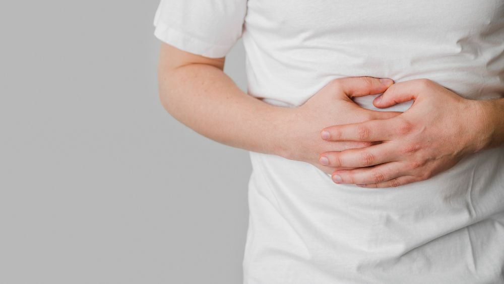 7 Cemilan yang Aman Dikonsumsi untuk Penderita Asam Lambung
